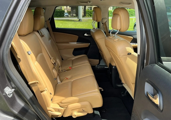 Fiat Freemont cena 53500 przebieg: 198900, rok produkcji 2014 z Radziejów małe 137